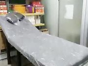 精彩剧情演绎 情趣黑丝高跟美骚妇装看病勾引药店医师 病床上激烈ML爆操 无套暴力抽插爆精内射 高清完整版