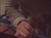 性感的网红女神鹿少女夜晚约隔壁男邻居趁老婆睡着后到楼梯道啪啪,干一会太冷2人又到楼下车里狂操!