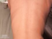 小伙和女友打炮 年纪轻轻的B都黑成什么样了