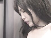 国产AV佳作DS-0001记者小哥街头探访 搭讪漂亮素人小姐姐去开房爆射满满一脸的精液