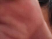 初中刚毕业就出来打工的农村妹子没啥经验在出租屋被老司机诱骗啪啪还教她尝试各种姿势