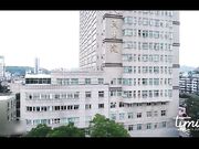 市人民医院新来的小护士玲玲遭遇潜规则被胁迫口爆吃精