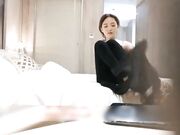 高价网约高颜值精致脸蛋外围气质美女聊会天培养下感情开始啪啪啪抱起来肏