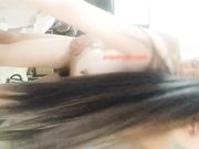 高颜值白嫩性感的大长腿美女酒店被强行插入身体