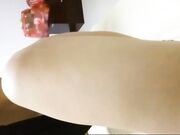 大二小师妹假装性经验丰富套套都不知道带