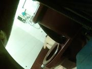 浴室偷装针孔摄像头偷拍楼下士多店老板娘洗澡