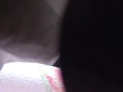 寂寞的妹子一个人太无聊只好自慰来发泄性欲