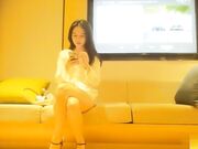 约高颜值妹子坐在身上摸奶扣逼调情侧入猛操